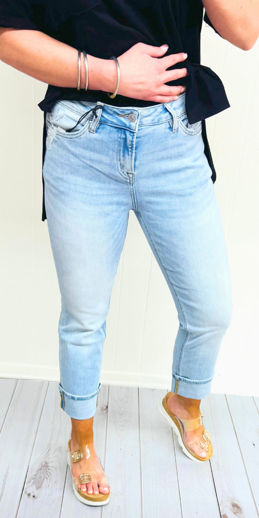 Light Beach Blue Mid-Rise Jean